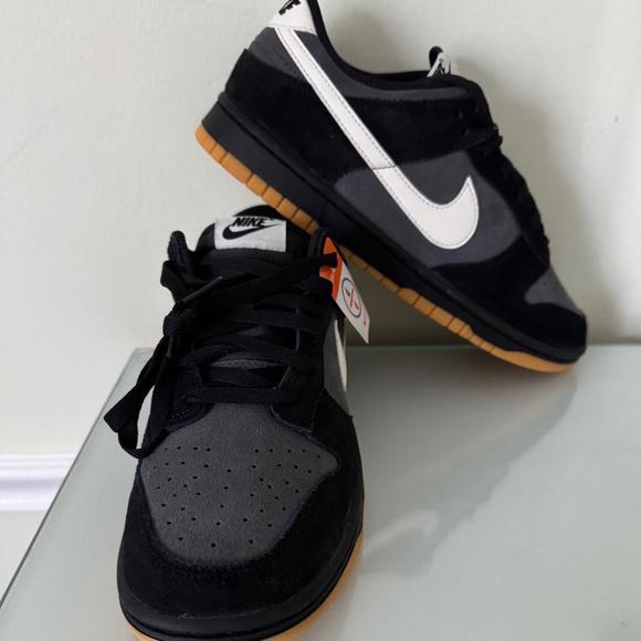 Brand New In Box - Nike Dunk Low Retro SE Men's Shoes - Picture 3 of 6